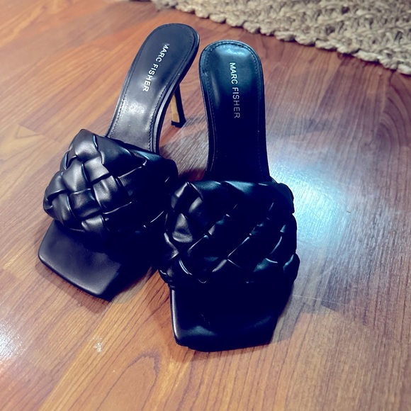 DIGANA SQUARE TOE SLIDE - Picture 1 of 3